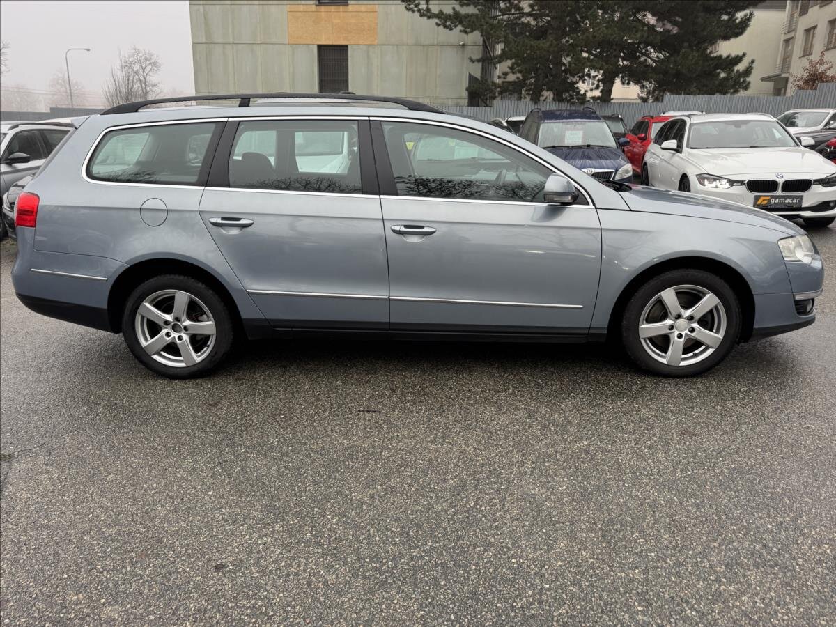 Volkswagen Passat Kombi 2,0 l 103 kw