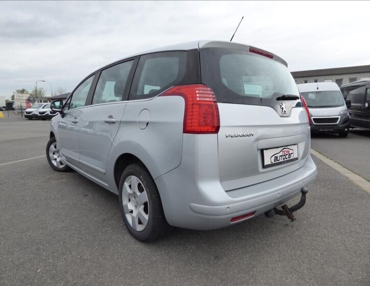 Peugeot 5008 MPV 1,6 l 88 kw