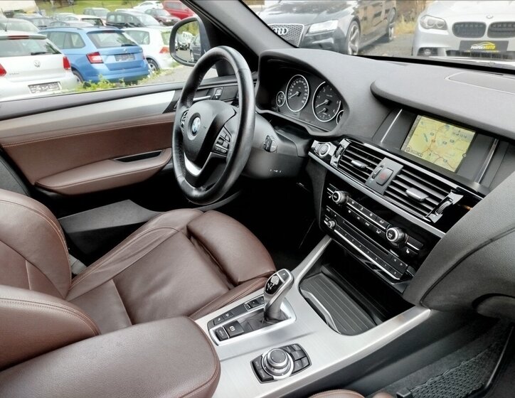 BMW X3 SUV / Terénní 3,0 l 190 kw