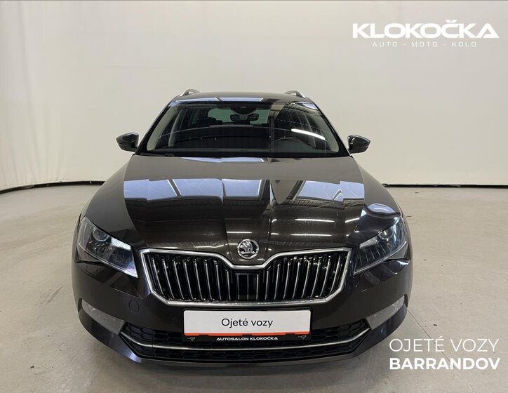 Škoda Superb Kombi 1,6 l 88 kw