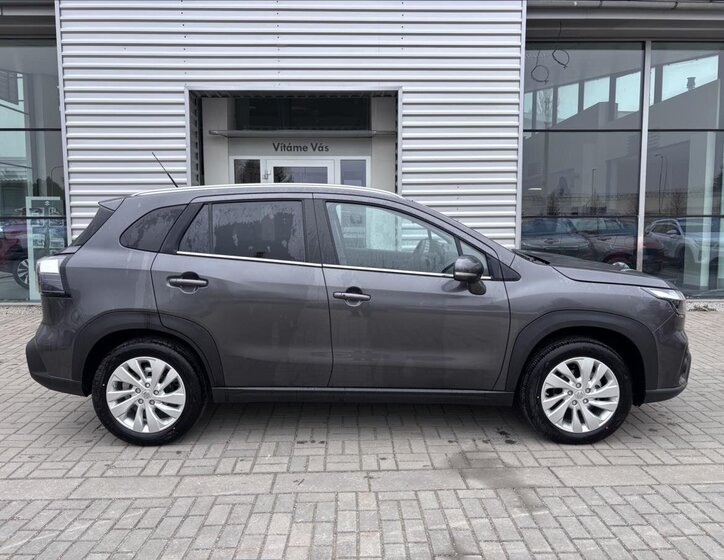 Suzuki S-Cross SUV / Terénní 1,4 l 81 kw