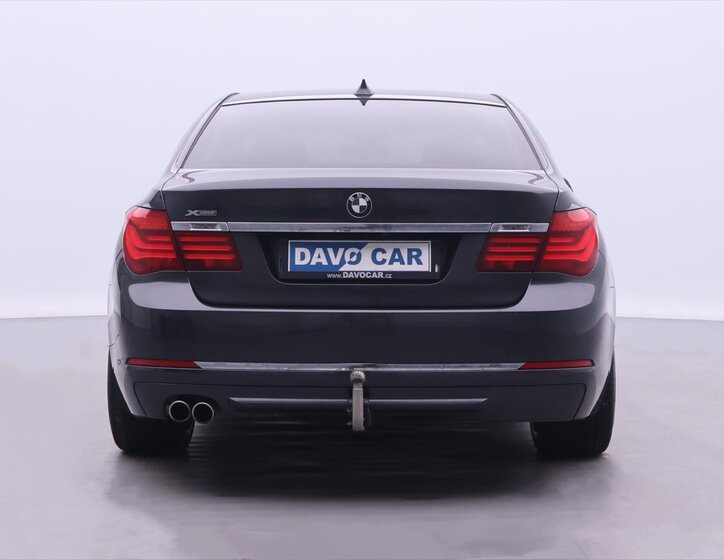 BMW Řada 7 Sedan 3,0 l 190 kw