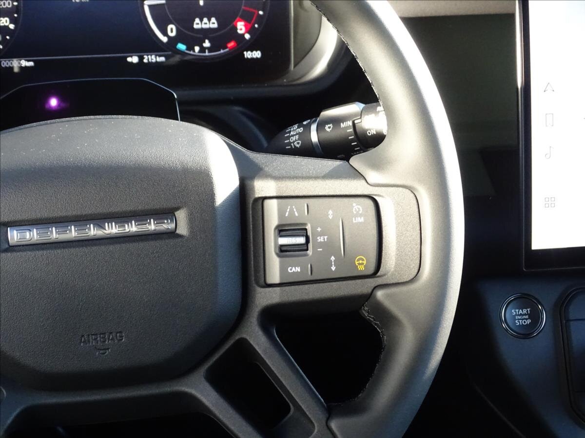 Land Rover Defender SUV 3,0 l 257 kw