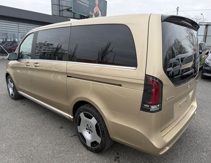 Mercedes-Benz Třídy V 4