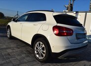Mercedes-Benz GLA 7