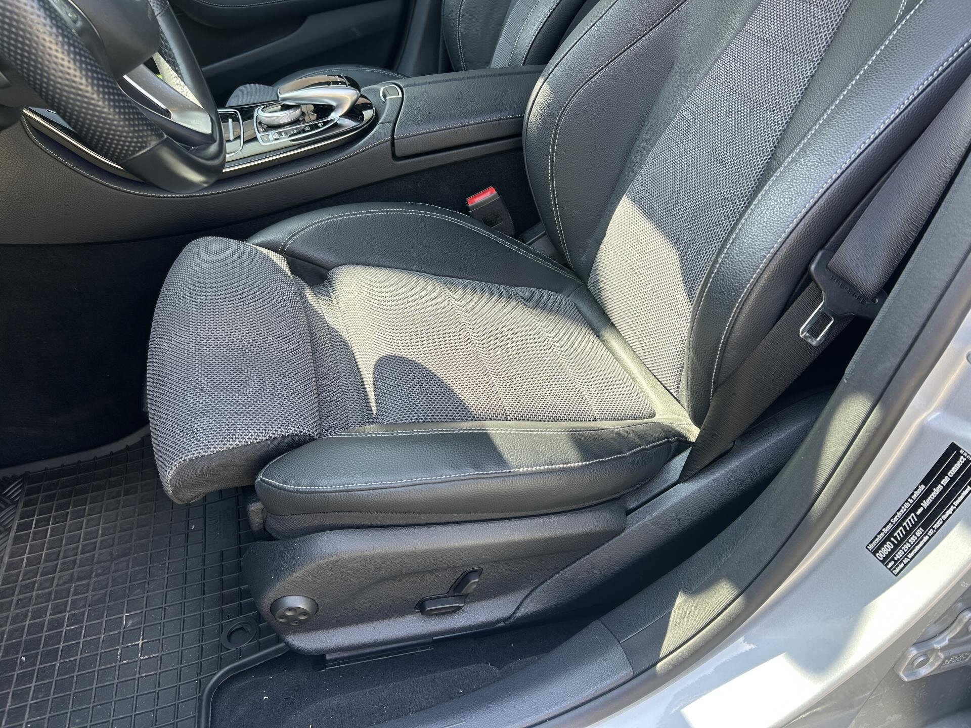 Mercedes-Benz Třídy E Sedan / Limuzína 3,0 l 190 kw