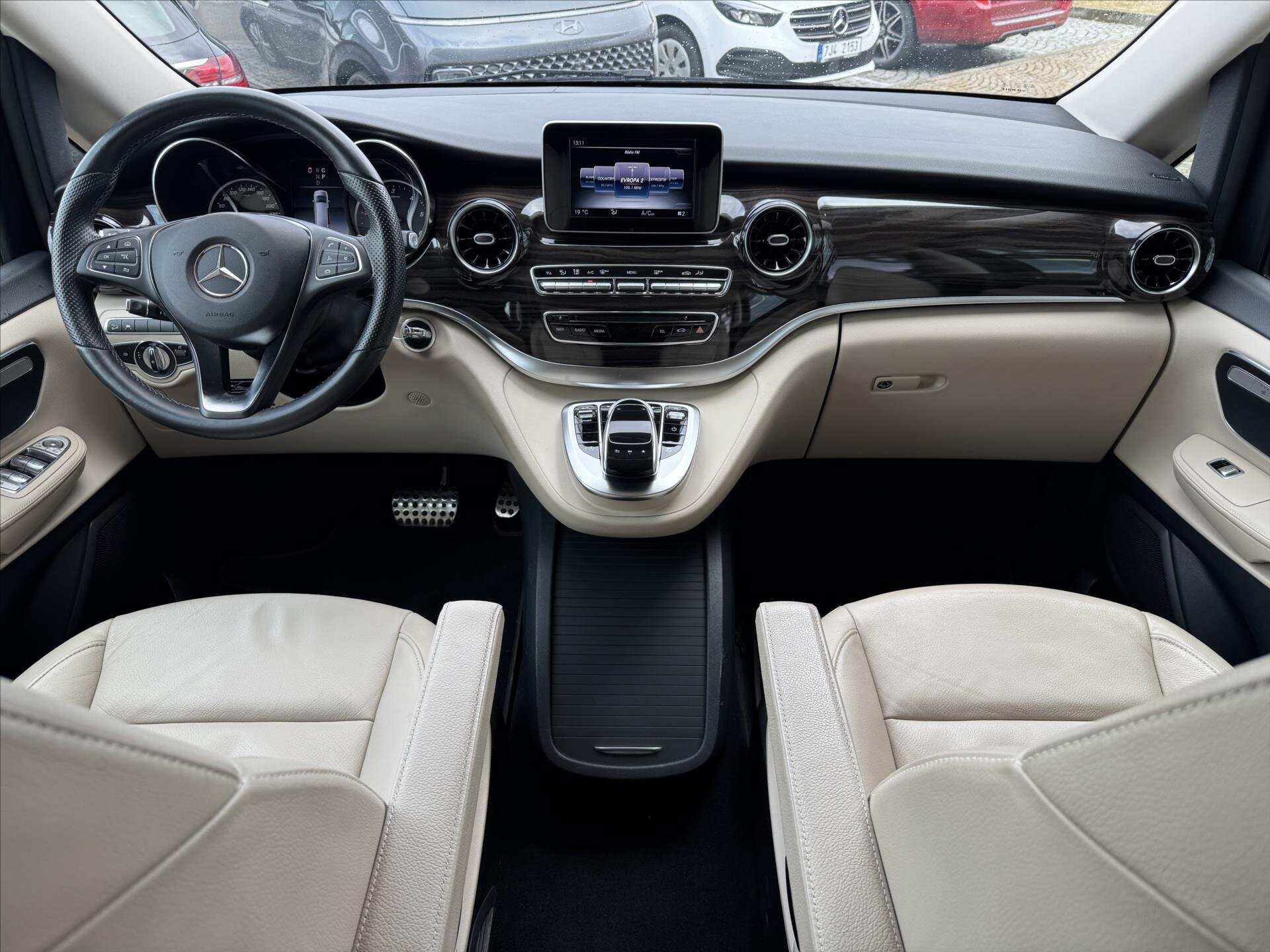 Mercedes-Benz Třídy V VAN / Minibus 2,0 l 176 kw