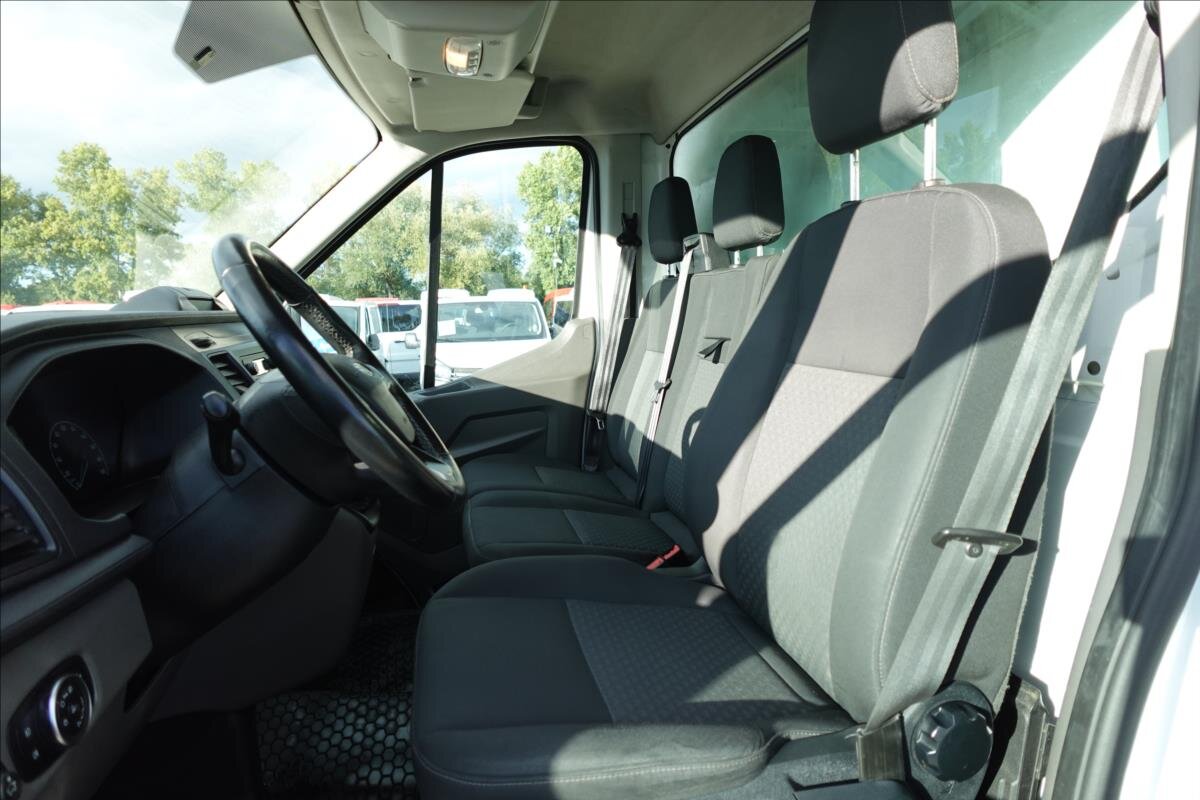 Ford Transit Valník 2,0 l 125 kw