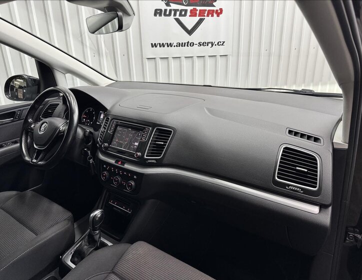 Volkswagen Sharan MPV 2,0 l 110 kw