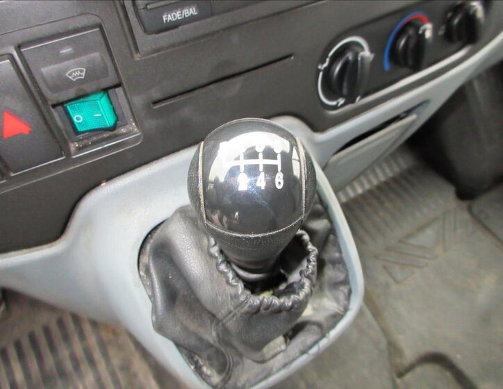 Ford Transit 11