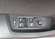 Volkswagen Passat Kombi 1,6 l 88 kw