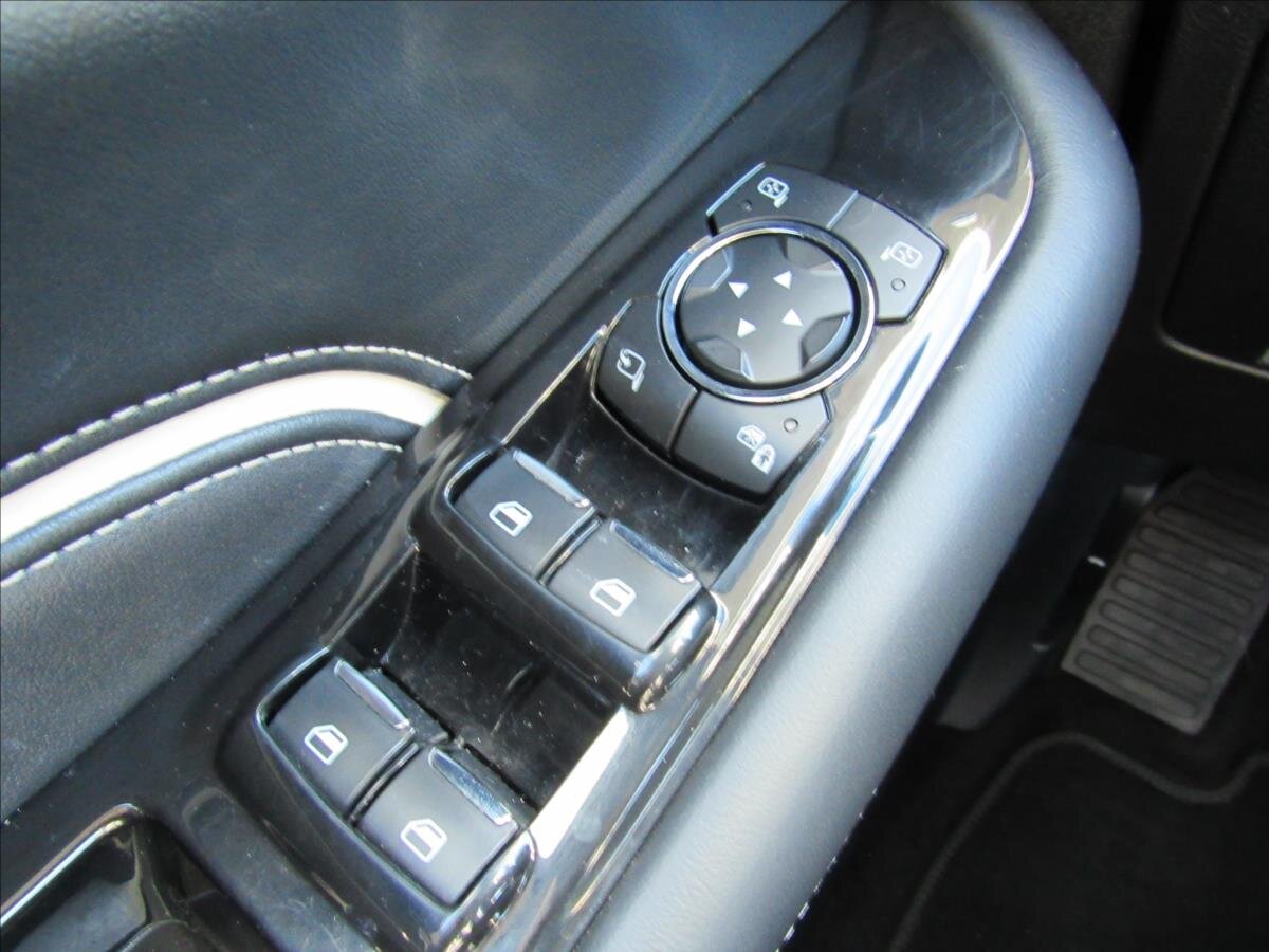 Ford Edge SUV 2,0 l 175 kw