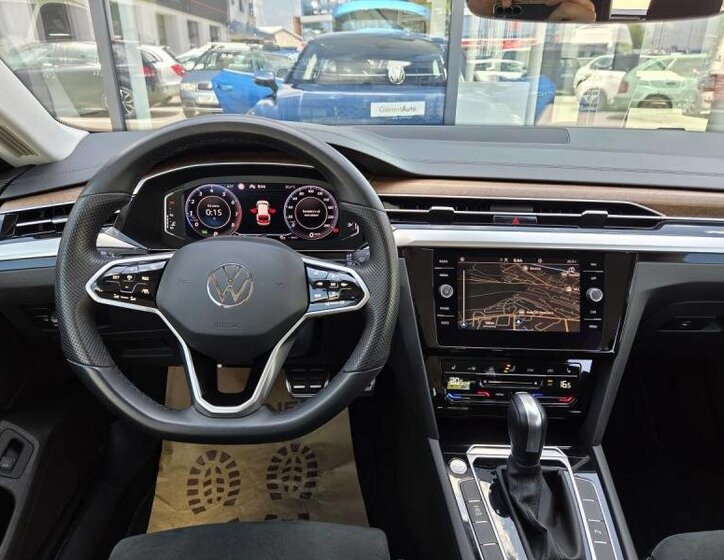 Volkswagen Arteon Kombi 2,0 l 140 kw