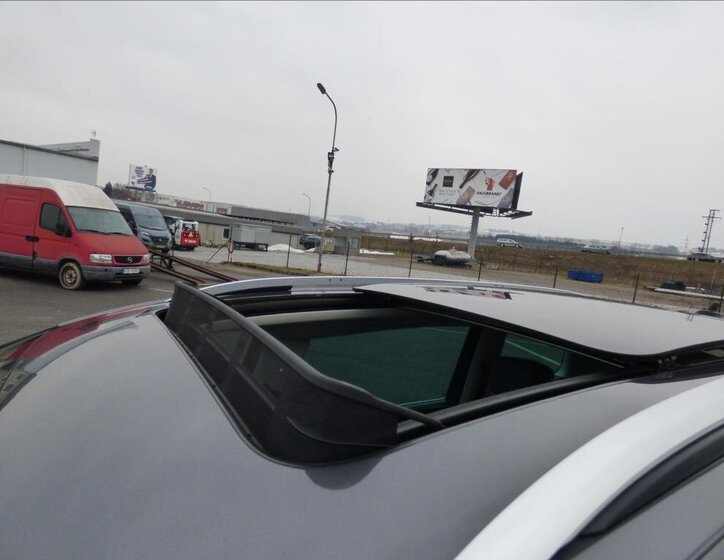 Volkswagen Sharan Kombi 2,0 l 125 kw