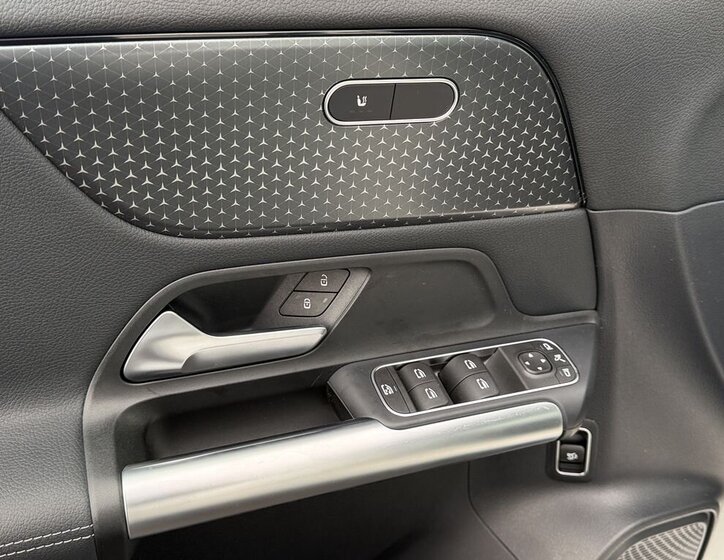 Mercedes-Benz GLA SUV / Terénní 2,0 l 85 kw