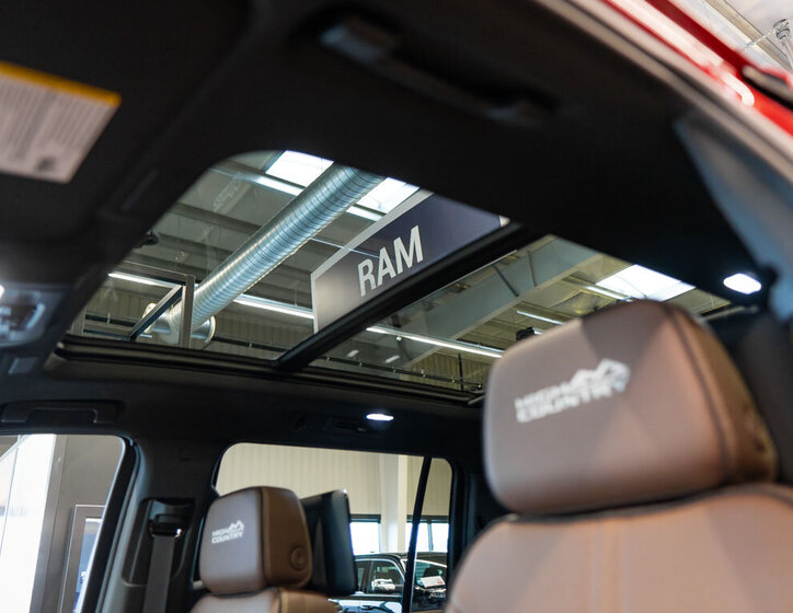 Chevrolet Suburban SUV / Terénní 6,2 l 313 kw