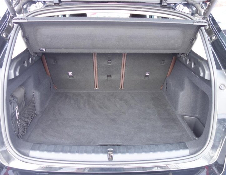 BMW X1 SUV 2,0 l 110 kw