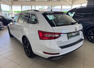 Škoda Superb 4