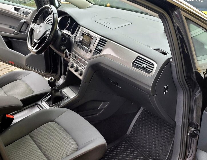 Volkswagen Golf Sportsvan 21