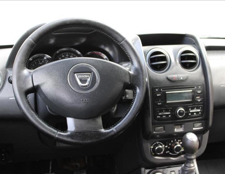 Dacia Duster 16