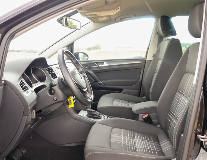 Volkswagen Golf Sportsvan Hatchback 2,0 l 110 kw