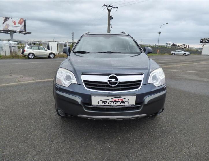 Opel Antara 8