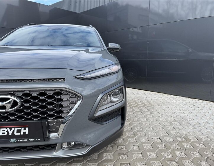 Hyundai Kona SUV / Terénní 1,6 l 130 kw