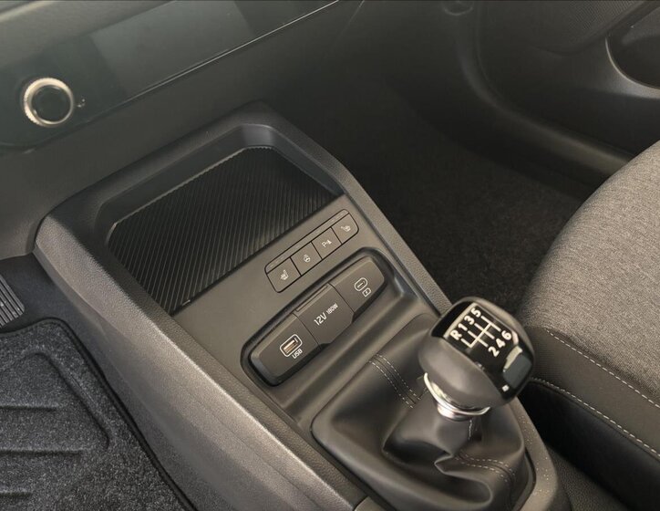 KIA Stonic Hatchback 0,0 74 kw