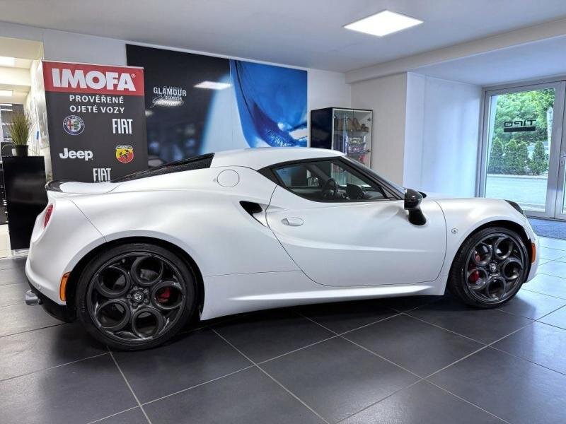 Alfa Romeo 4C Kupé 1,7 l 176 kw