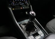 Škoda Karoq SUV 1,5 l 110 kw