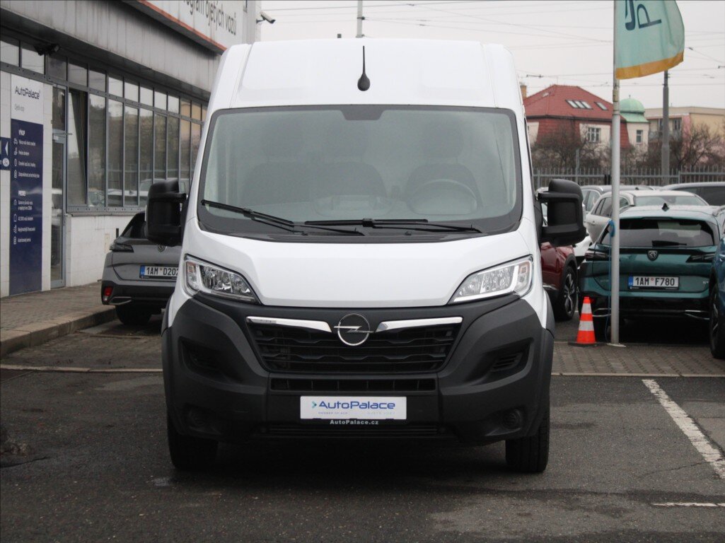Opel Movano Skříň 2,2 l 103 kw