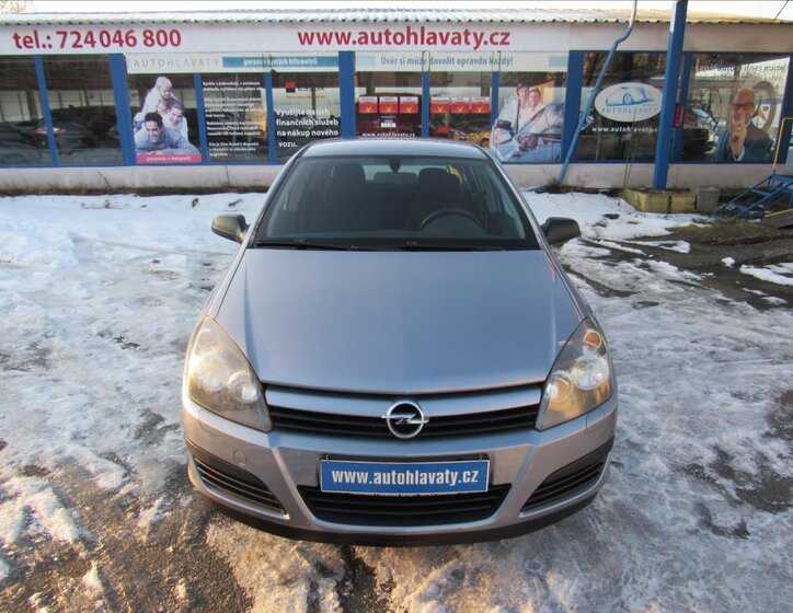 Opel Astra Hatchback 1,4 l 66 kw