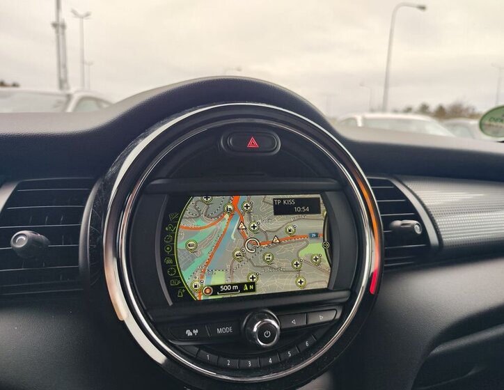 Mini Cooper Hatchback 1,5 l 100 kw