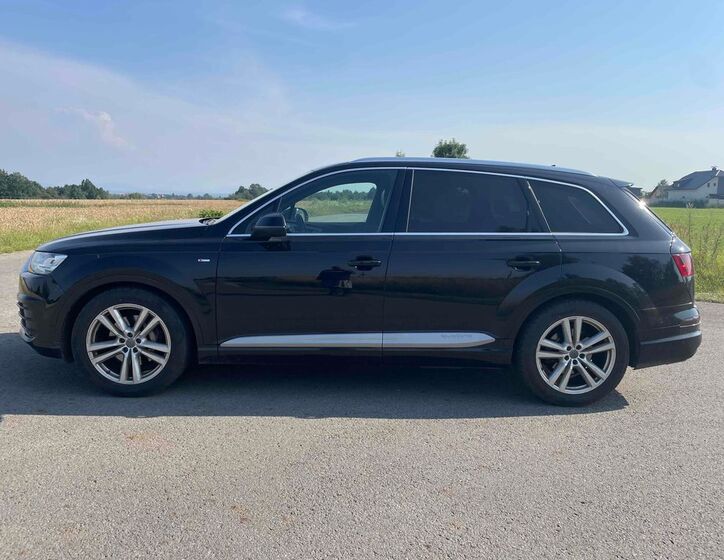 Audi Q7 2