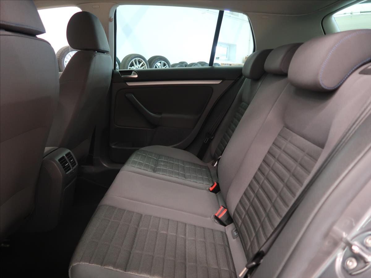 Volkswagen Golf Hatchback 1,4 l 59 kw