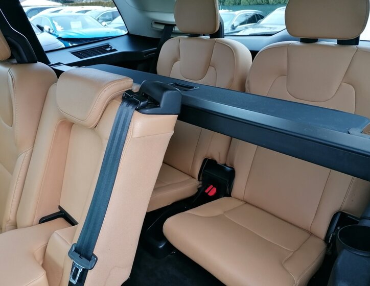 Volvo XC90 Kombi 2,0 l 165 kw