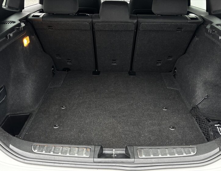 BMW X1 SUV 2,0 l 105 kw