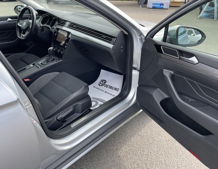 Volkswagen Passat Kombi 2,0 l 140 kw