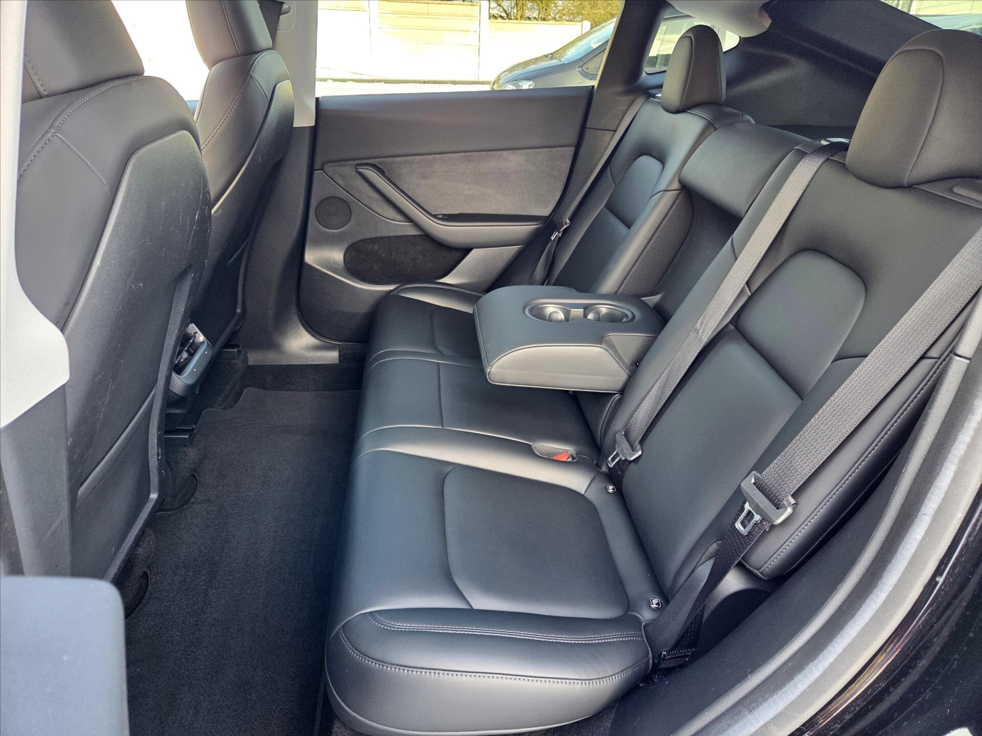 Tesla Model Y SUV 0,0 378 kw