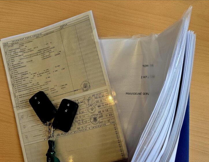 Toyota Corolla Verso 25