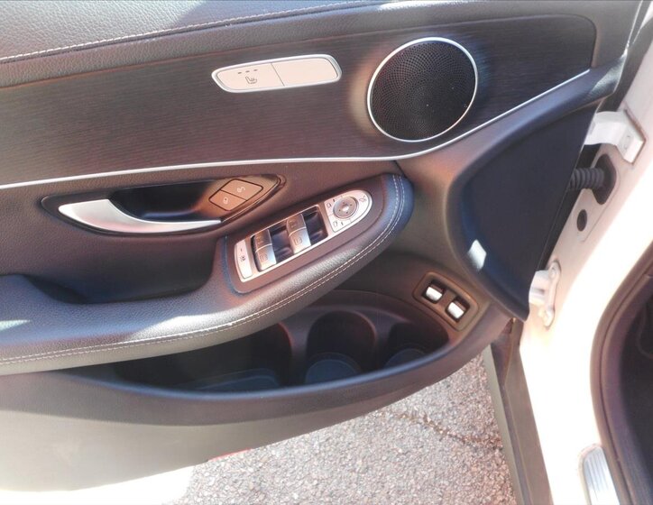 Mercedes-Benz GLC SUV / Terénní 2,0 l 143 kw