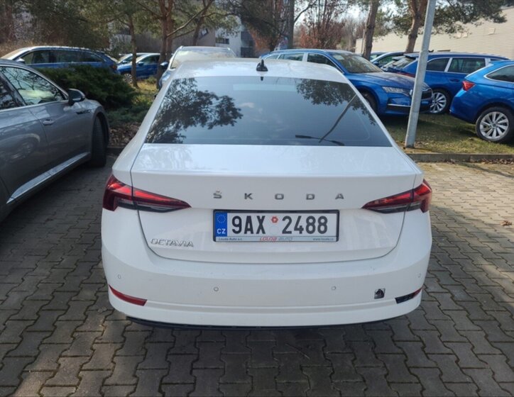 Škoda Octavia Sedan / Limuzína 2,0 l 85 kw