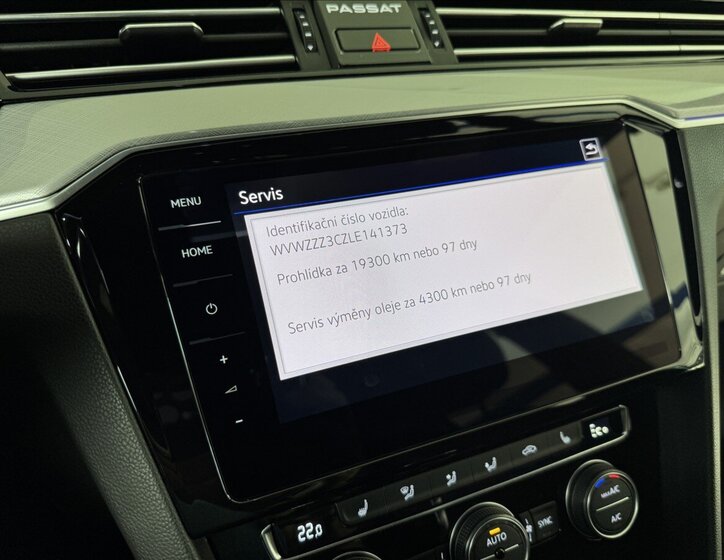 Volkswagen Passat Kombi 1,4 l 160 kw