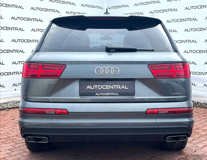 Audi Q7 SUV / Terénní 3,0 l 200 kw