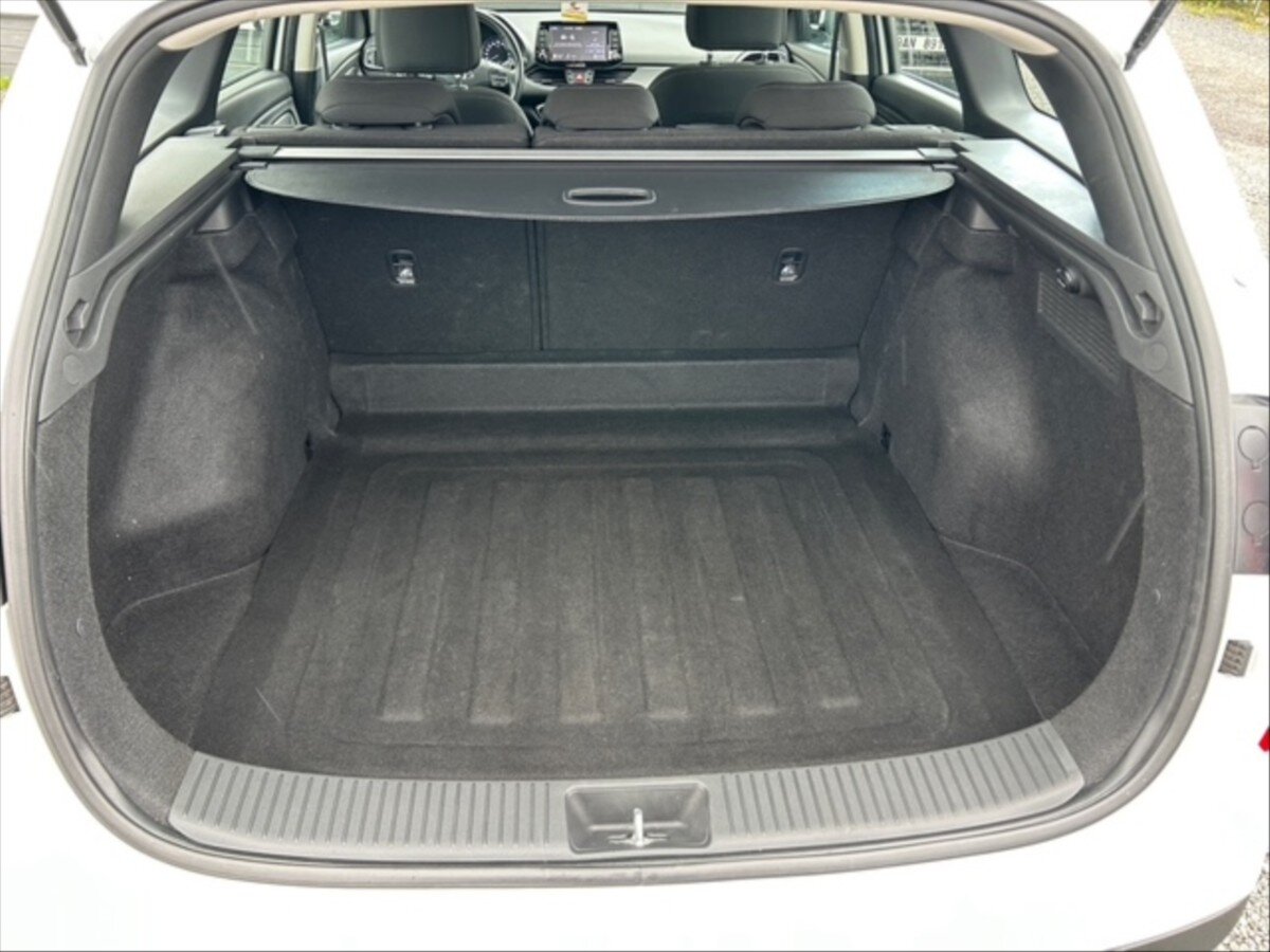 Hyundai i30 Kombi 998,0 88 kw