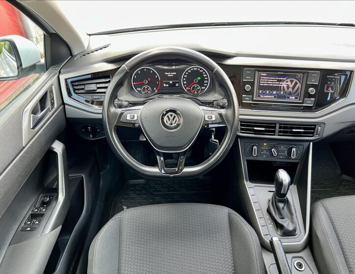 Volkswagen Polo 21