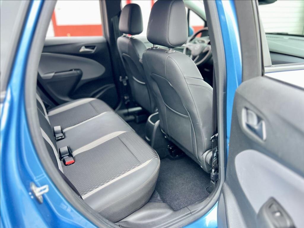 Opel Crossland X SUV 1,5 l 75 kw