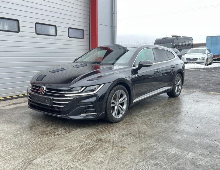 Volkswagen Arteon Kombi 2,0 l 147 kw