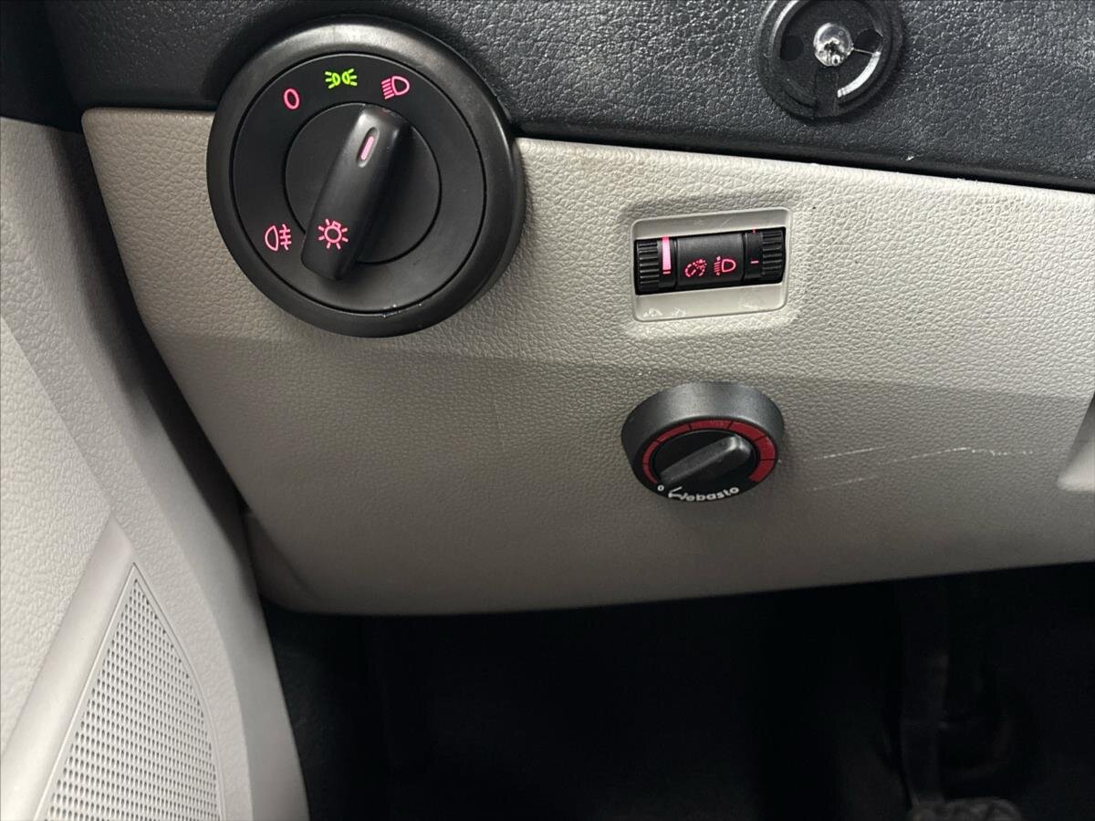 Volkswagen Transporter Kombi 2,0 l 110 kw