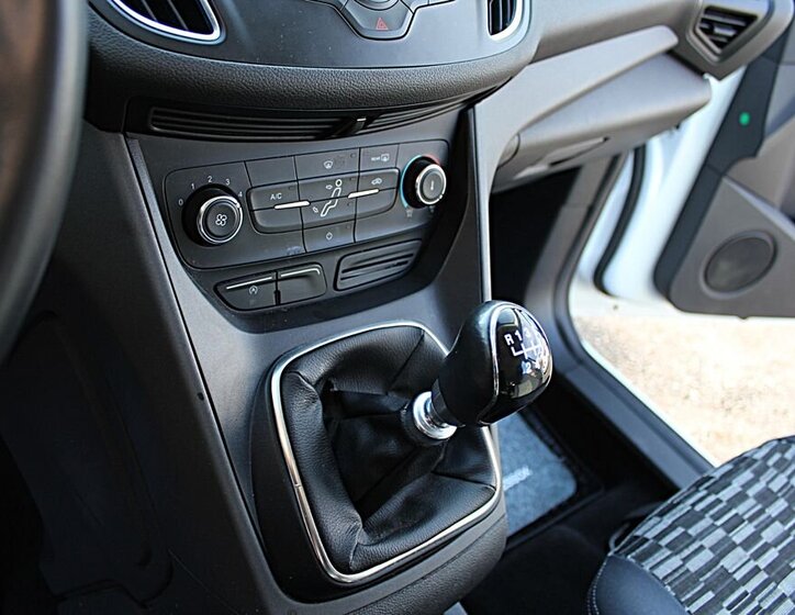 Ford Grand C-MAX MPV 999,0 74 kw